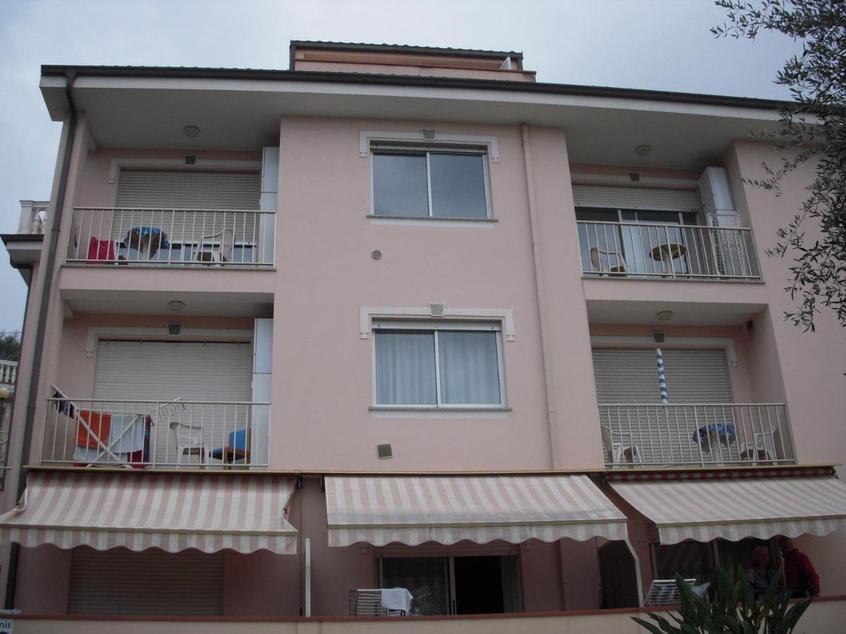 Residence Hotel Edy Imperia Zewnętrze zdjęcie